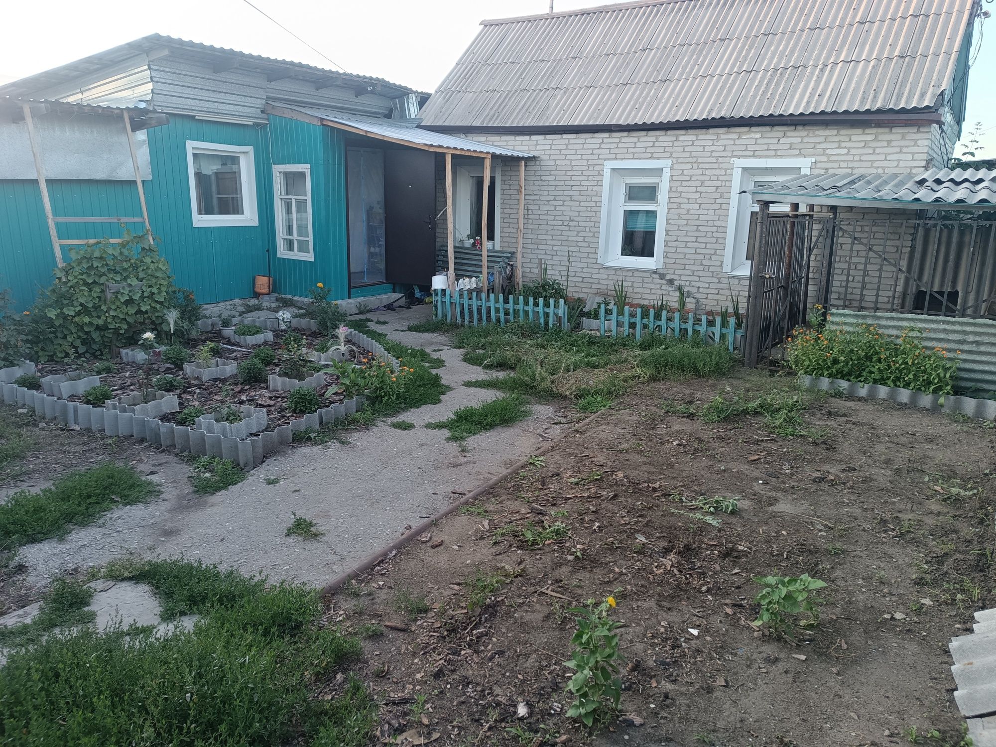Продам дом в районе бара волна
