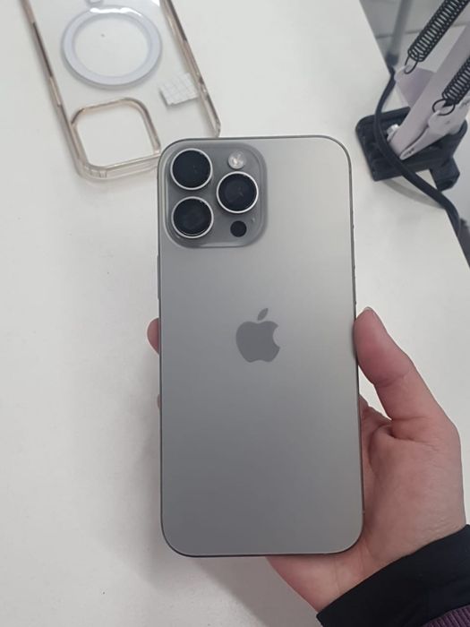 Iphone 16 pro max в идеальном состоянии
