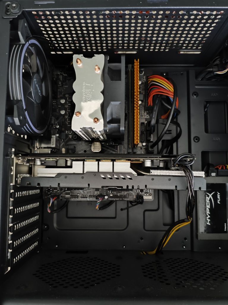 Продам системный блок core i5 10 поколения.