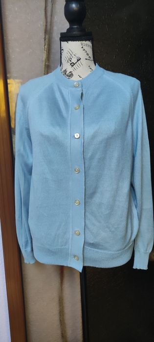 Pulovarase,toate 20 lei