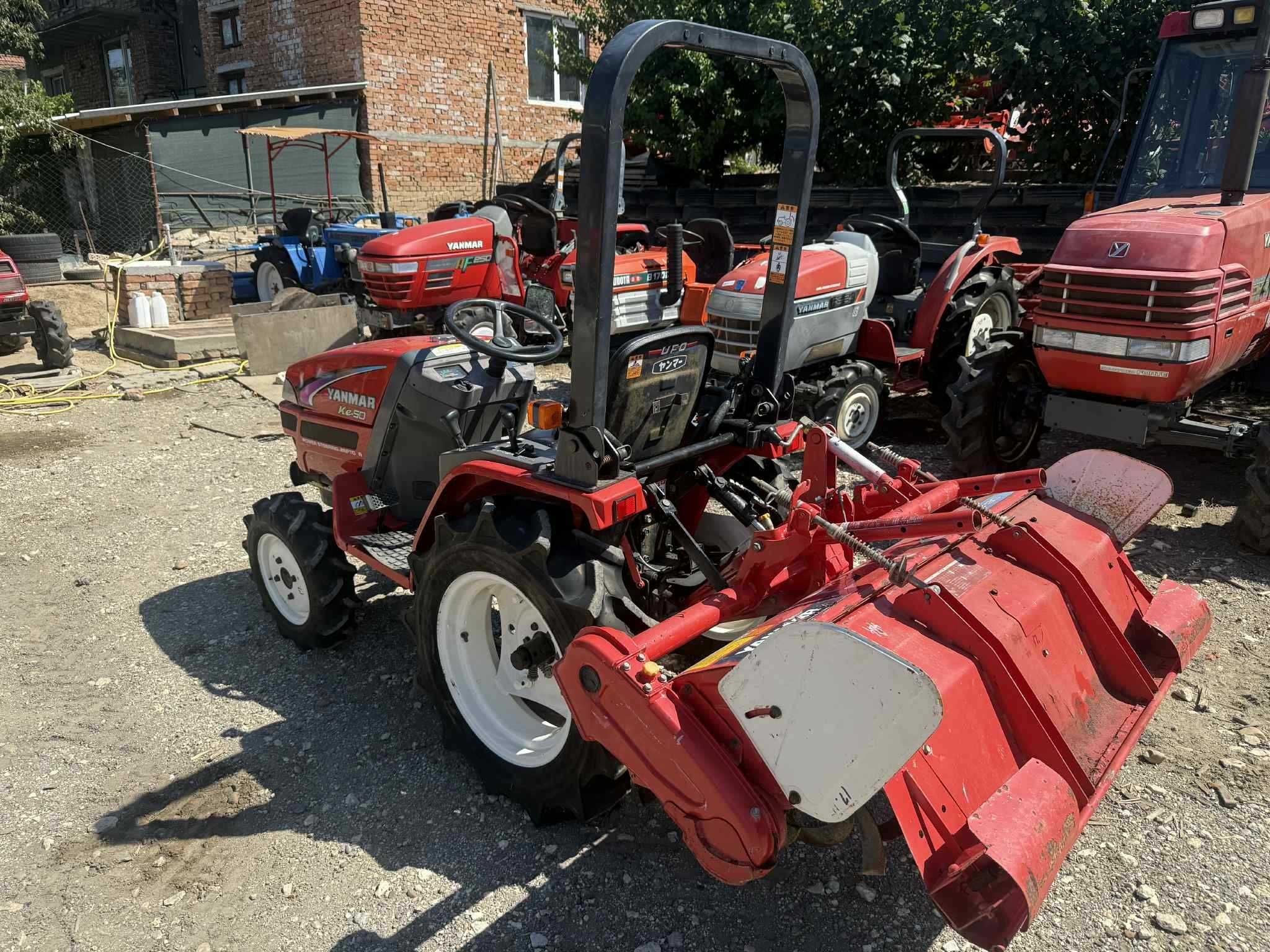 Трактор YANMAR Ke50 4x4