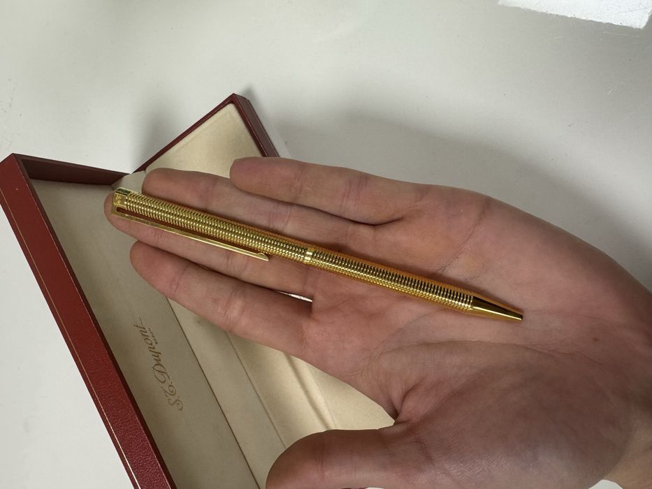 Лускозен химикал  Dupont