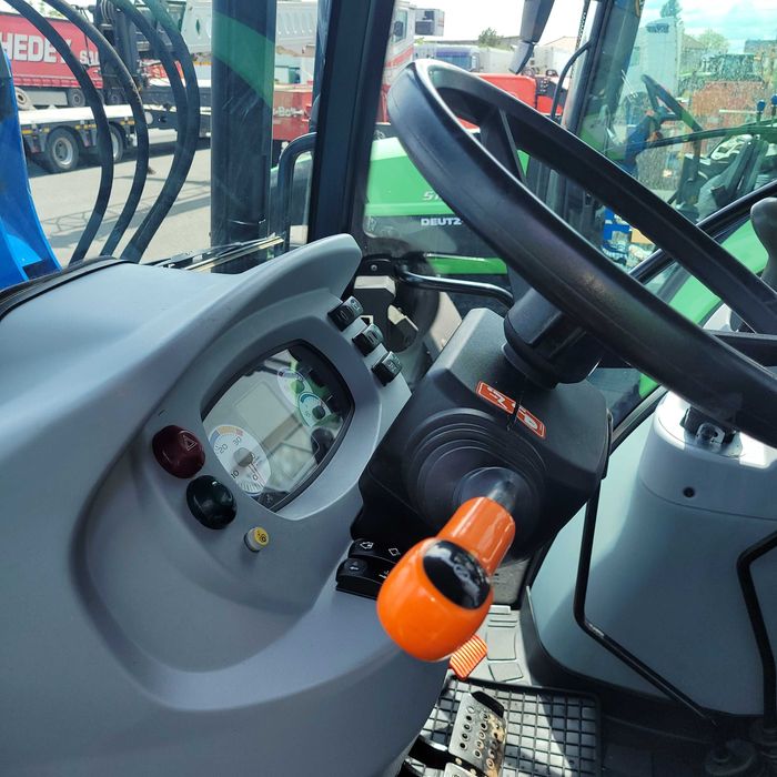 Tractor New Holland TD 5.95