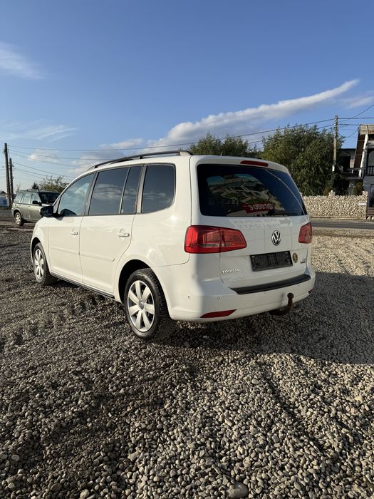 VW Touran 7 locuri
