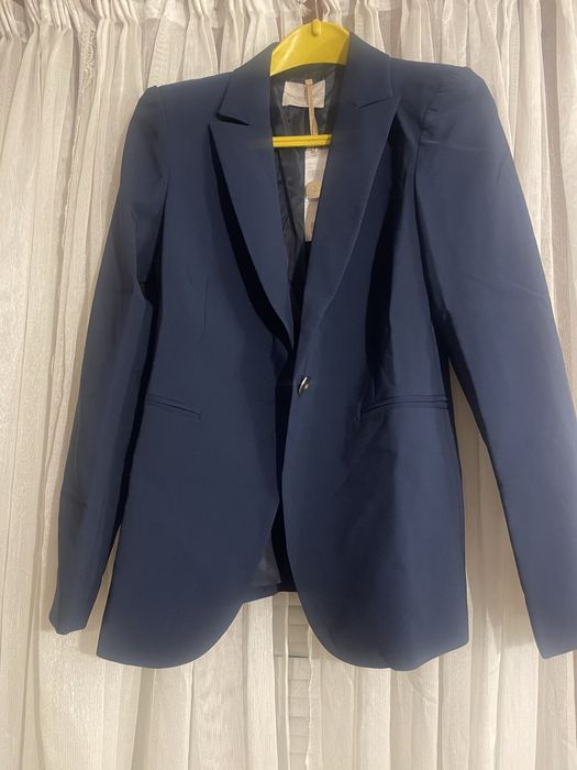 Дамски нов костюм Rinascimento