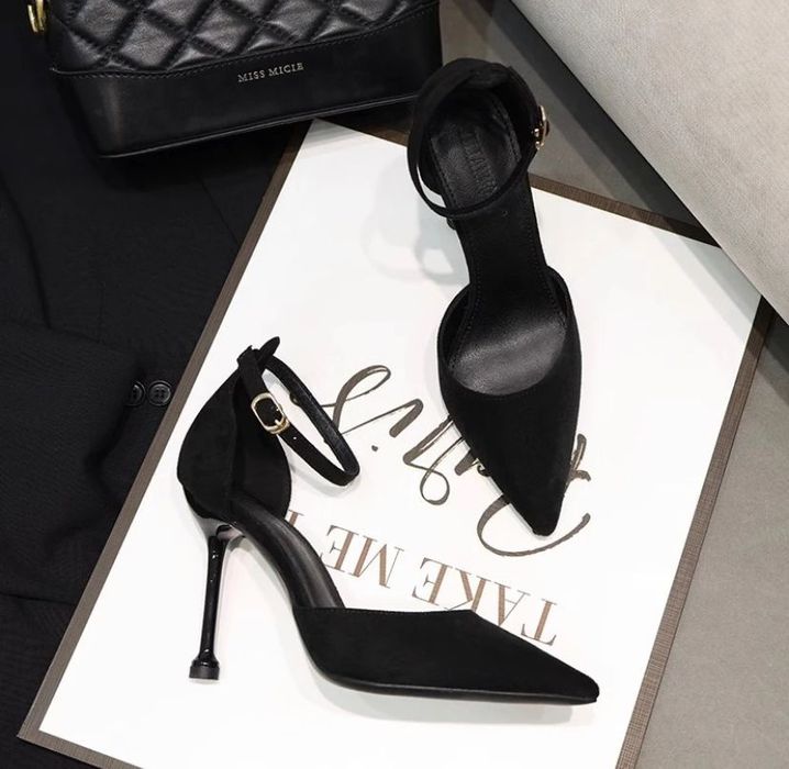 Продам туфли новые