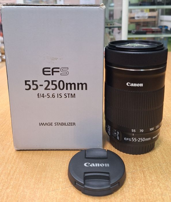 Canon EF-S 55-250mm,IS,STM (мощный,легкий,компактный зум.Как новый)