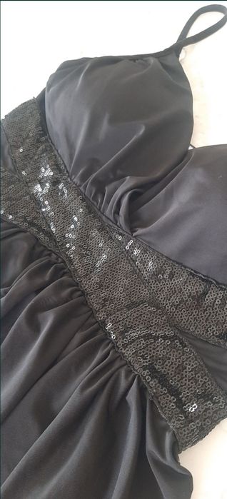 Vand rochie de seara, marimea XS