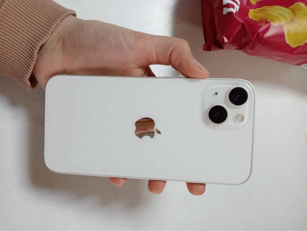 Iphone 13 белый