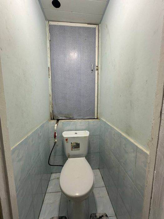 Мирабадский р-н Куйлюк массив 1 1/2/4 33м2 балкон 1.5х3 не торец