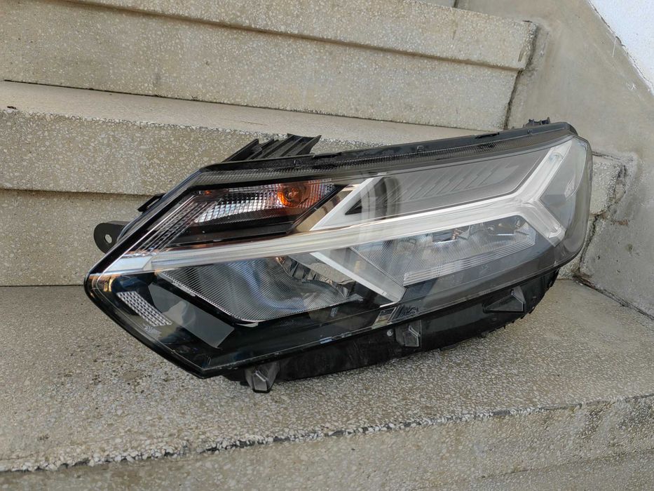 Фар Dacia Sandero LED ляв/Фар Dacia Logan/Фар Dacia Jogger Оригинален