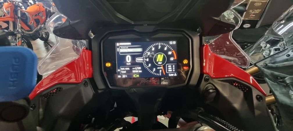 Ducati Multistrada V4 15500€ pret fix