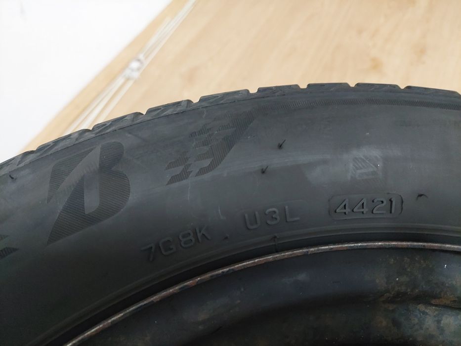 Vând jante/roti cu anvelope 205 55 16 vară pentru Skoda Scala/Kamiq