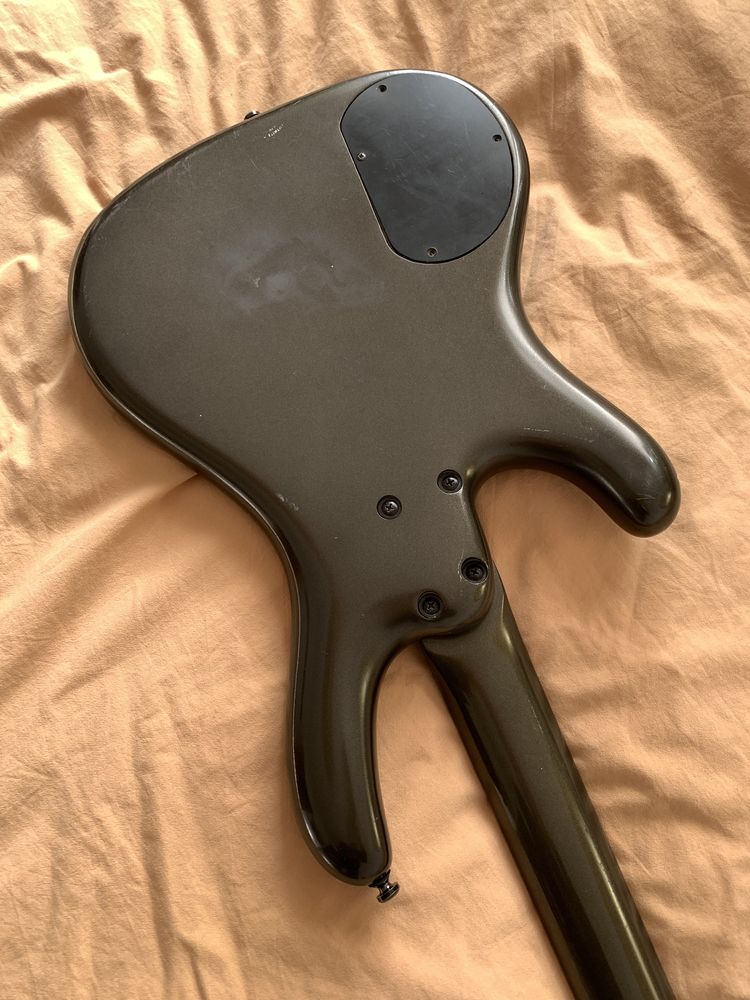Chitara bas activ Ibanez Ergodyne EDB 600