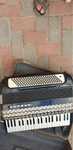 Acordeon de vanzare