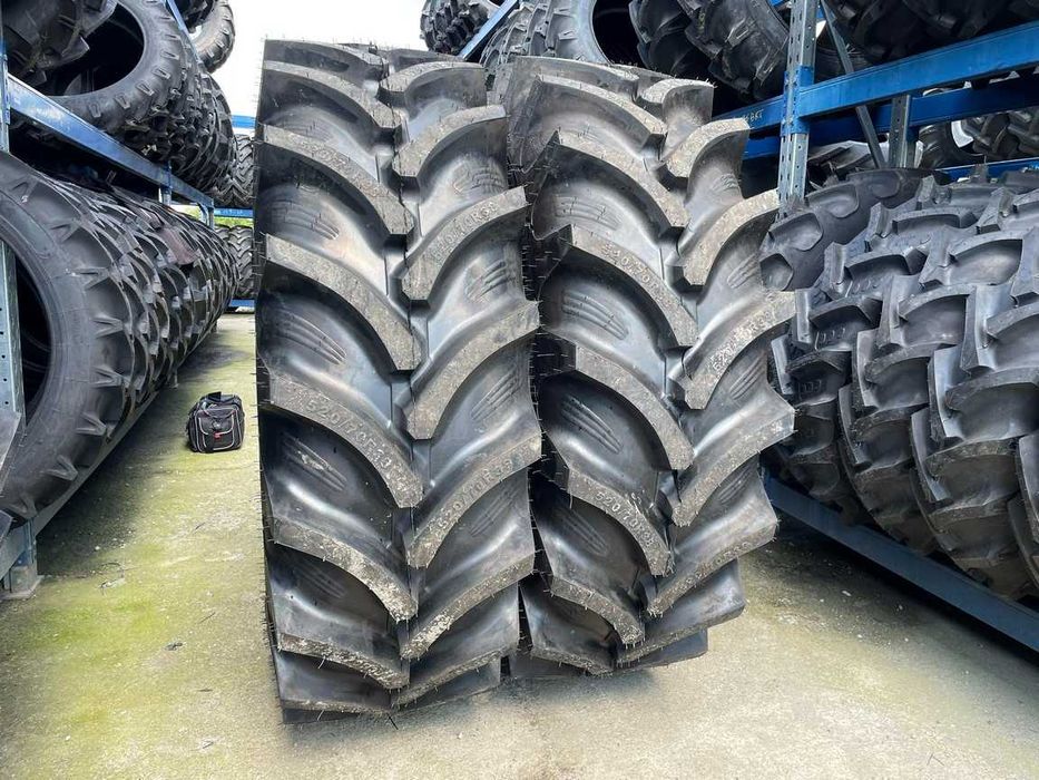 OZKA Anvelope noi agricole de tractor 520/70R38 Tubeless metal