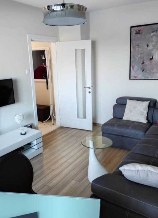 Дава се под наем Двустаен апартамент в Пловдив, Кършияка - 65 кв.м за 306 € - Снимка #3