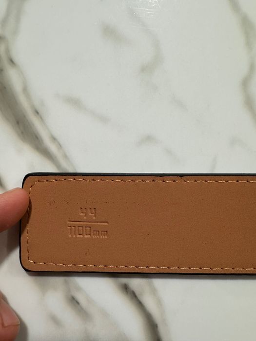 Louis Vuitton колан