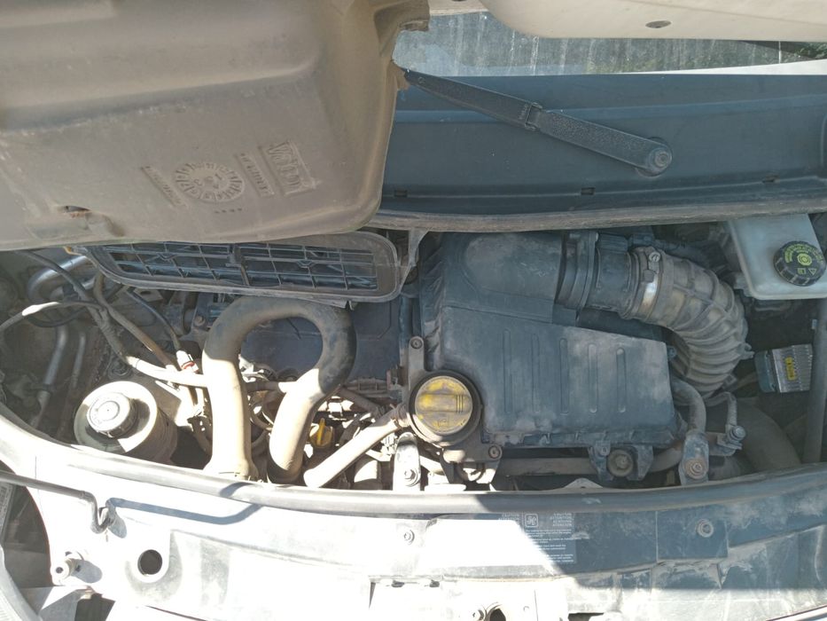 opel vivaro , intretinut !