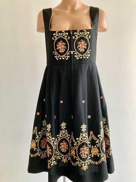 Rochii brodate ocazie dama