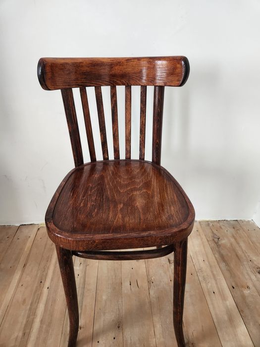 Продам венские стулья