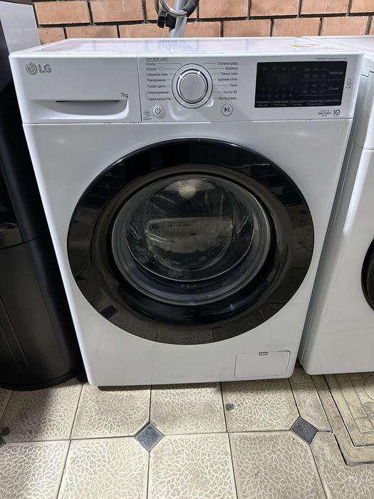 Срочно продаю стиральную машину