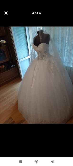 Булчинска рокля продава се