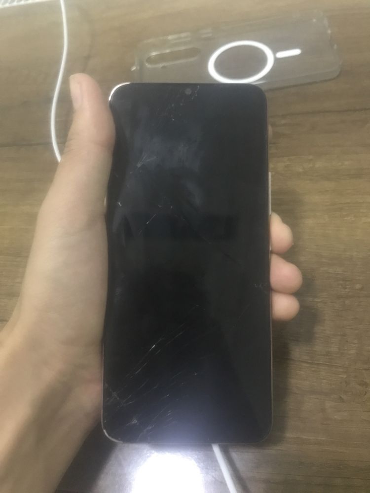 Infinix hot 20i holati õrtacha