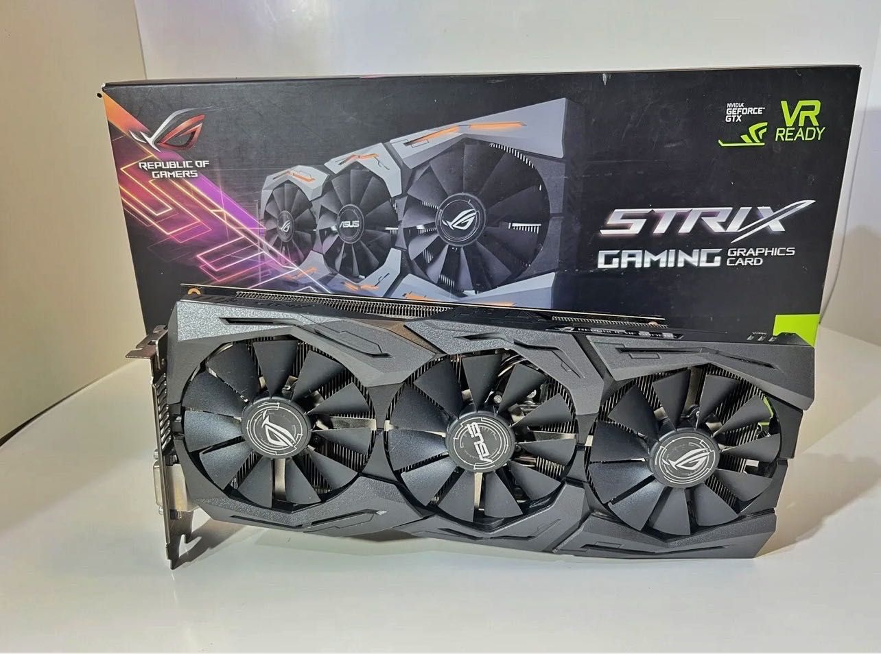 ASUS ROG Strix GeForce GTX 1060 6GB OC GDDR5