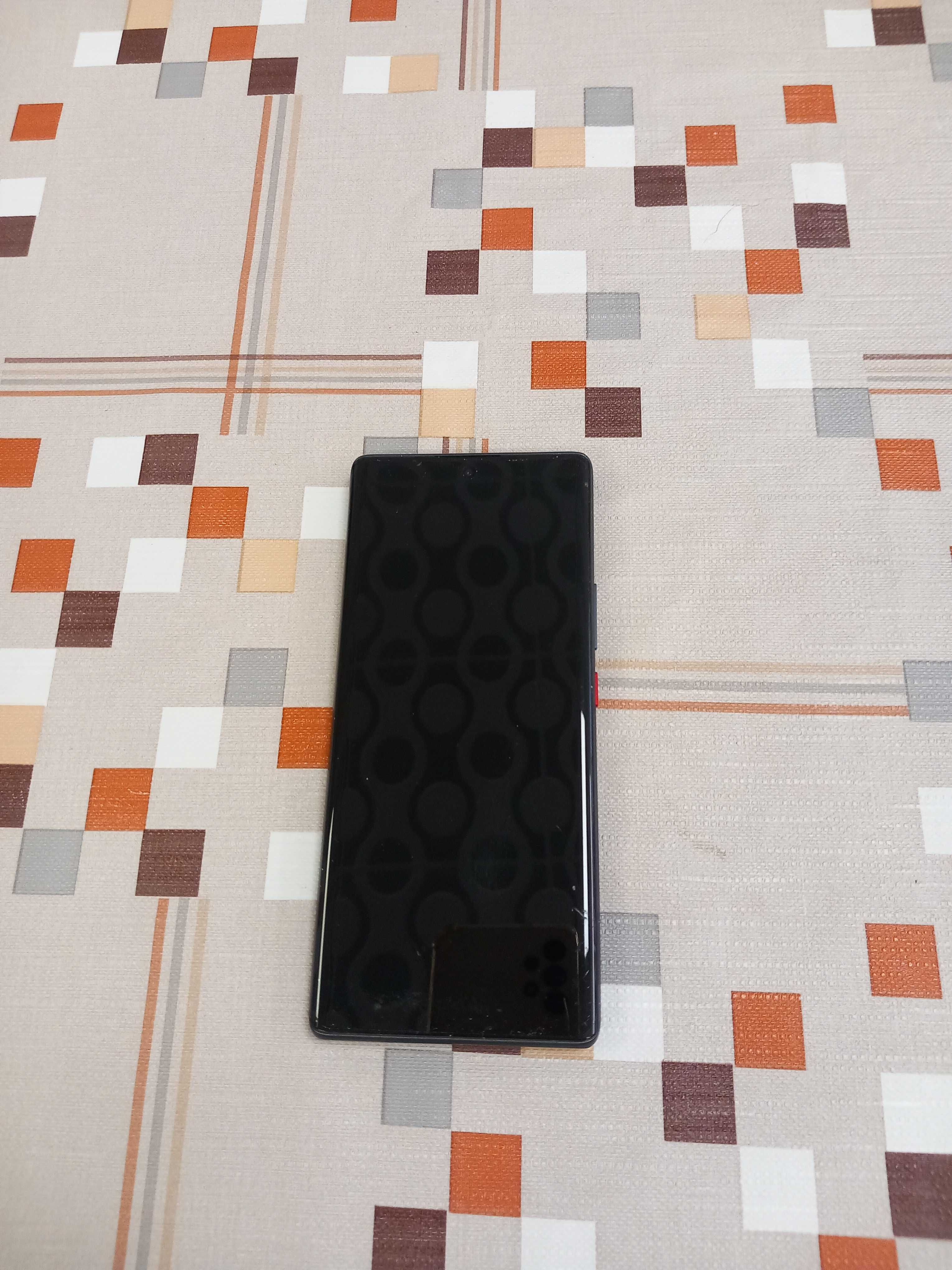 Продавам смартфон Nubia Z50