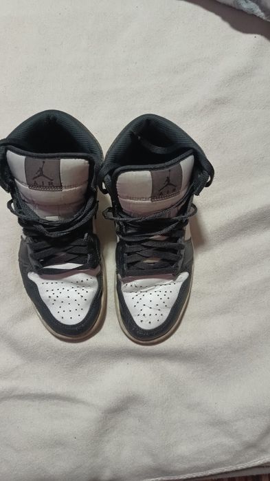 Air Jordan 1 MID- Sneakers high
