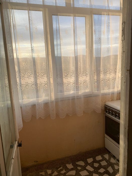 Vând apartament 2 camere Stei