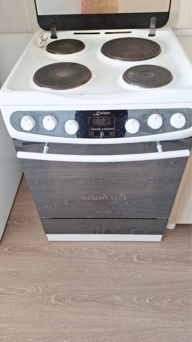 Продам Плиту Kaiser