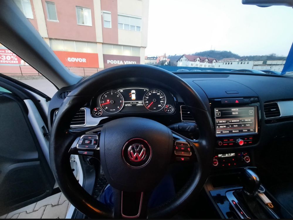 Volkswagen touareg 2013