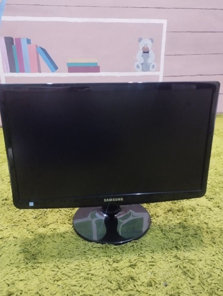 Монитор Samsung S22A100N