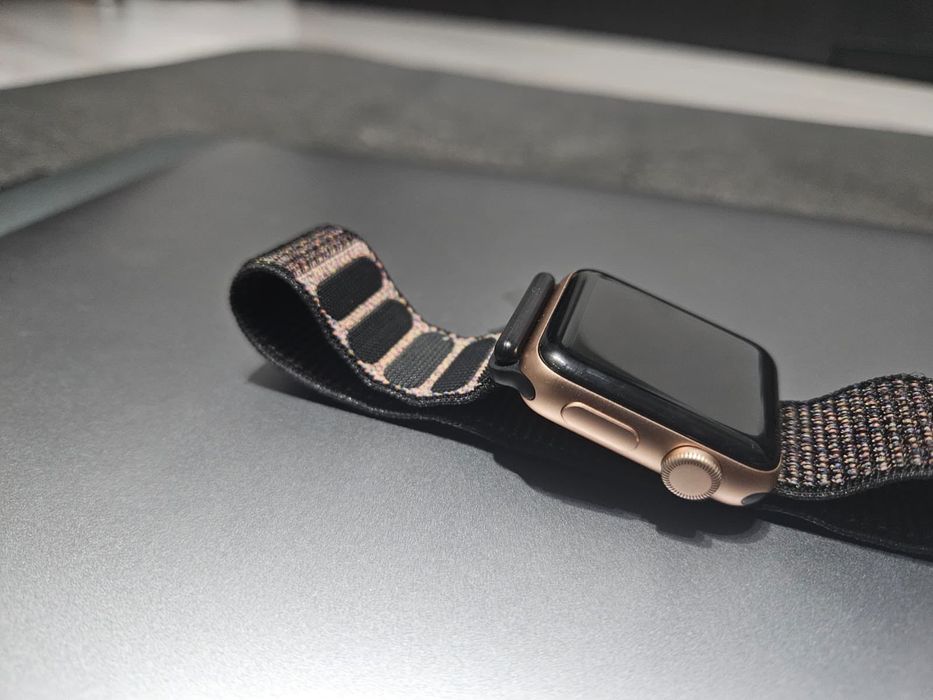 Vand Apple Smartwatch series 3