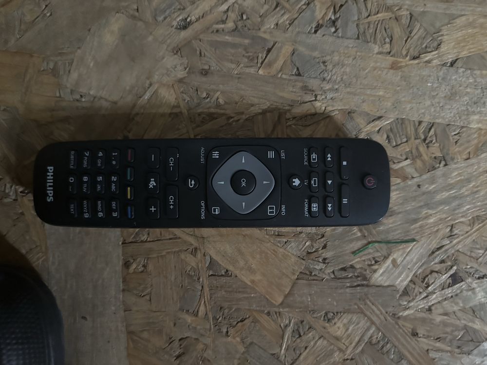 Vand Televizor Philips 100 cm