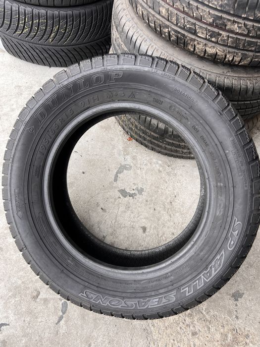 2 anvelope iarna 195/65/15 , Dunlop !