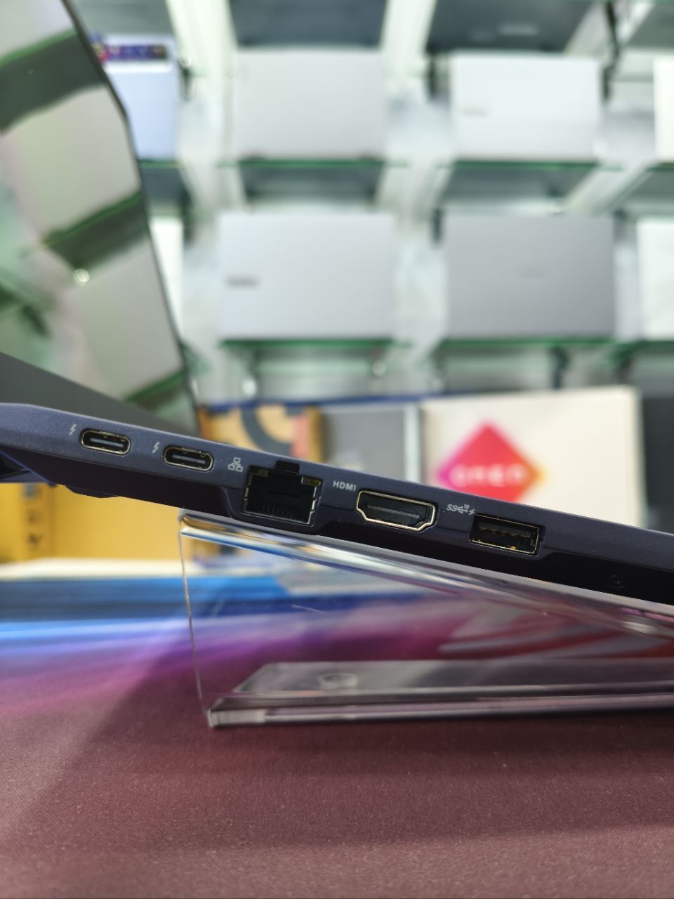 Ноутбук Noutbuk Asus ExpertBook B5 OLED 120Hz Core i7 16GB 512SSD