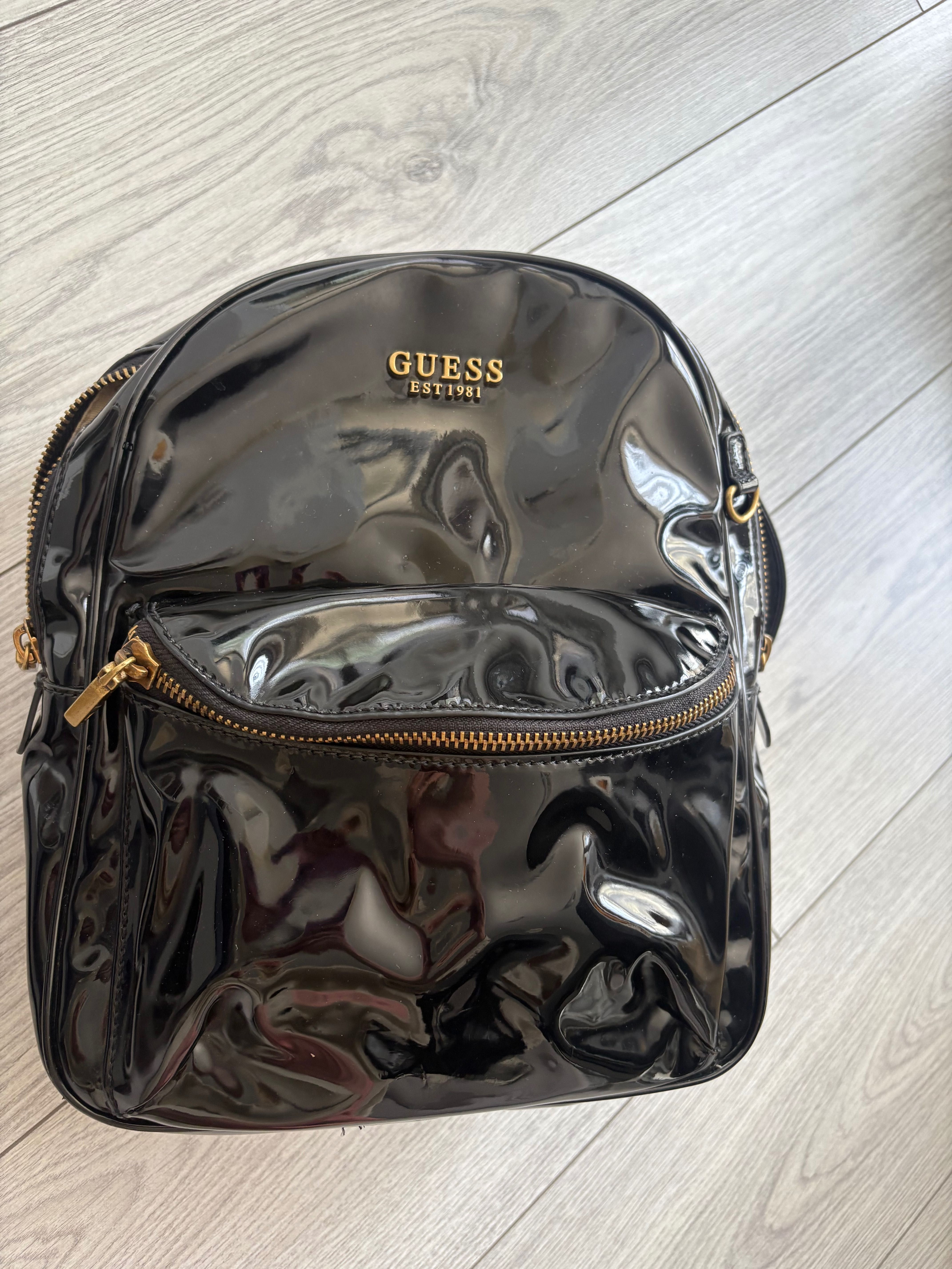 Дамска Раница Guess