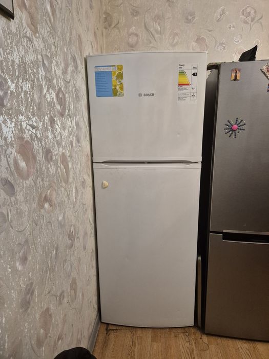BOSCH холодильник