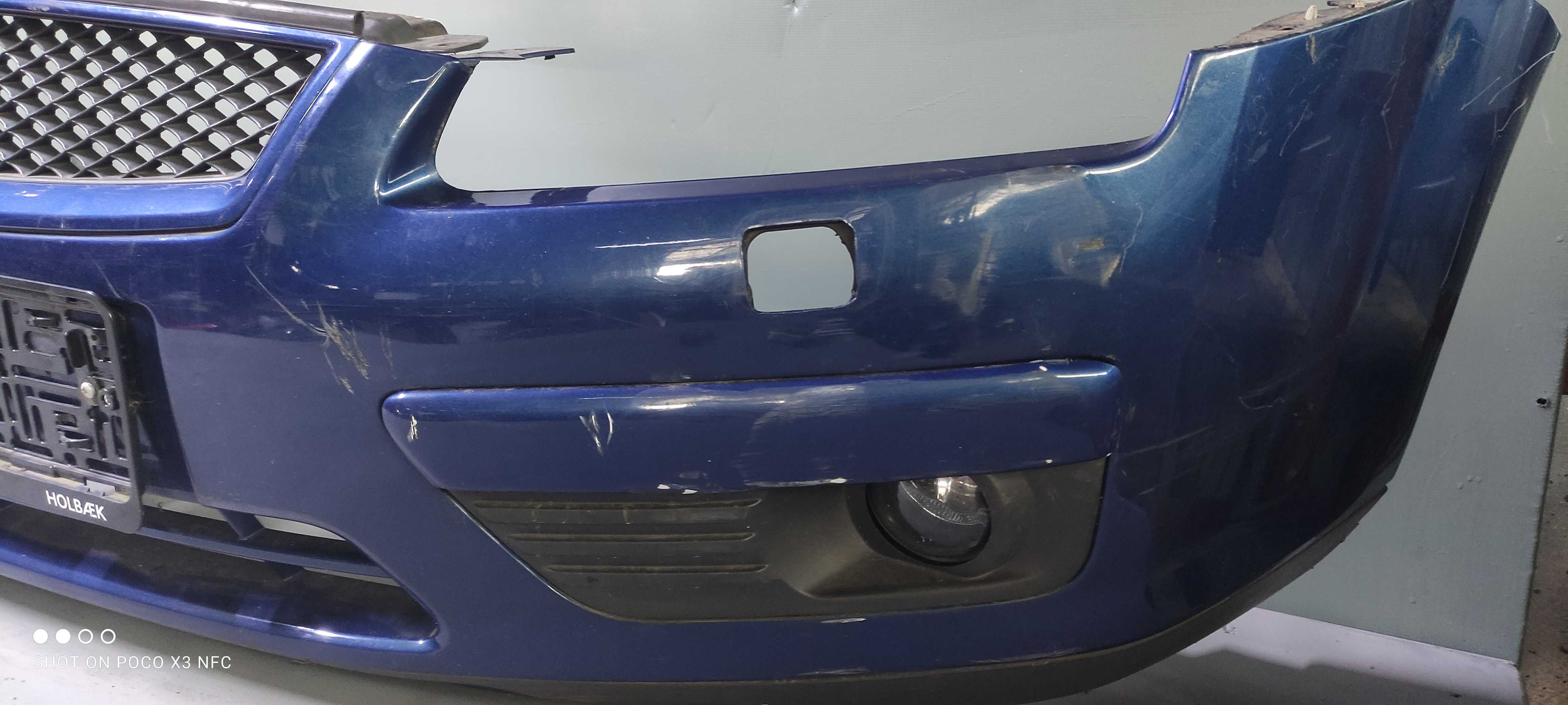 Bara Fata Ford Focus 2 Non-FaceLift Completa cu Grila