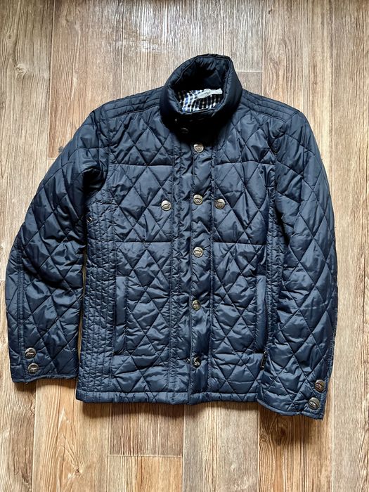 Продам шикарные стильные демисезонные куртки для мальчиков