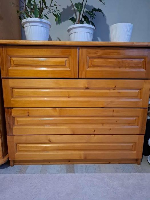 Цял спален комплект в отлично състояние!