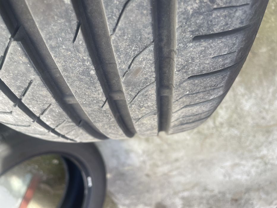 Cauciucuri vară 225/50 R17 – uzură bună, de pe Mercedes C-Class