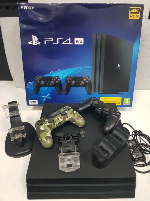 PS4 Pro+2 controllere Sony+statie incarcare+suport+adapt narghilea