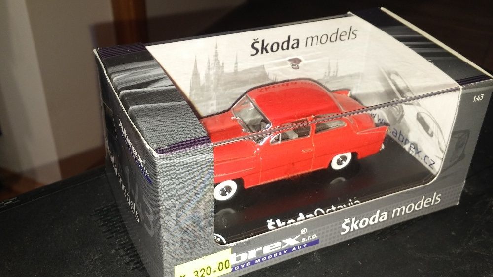 Macheta 1/43 Abrex Skoda Octavia