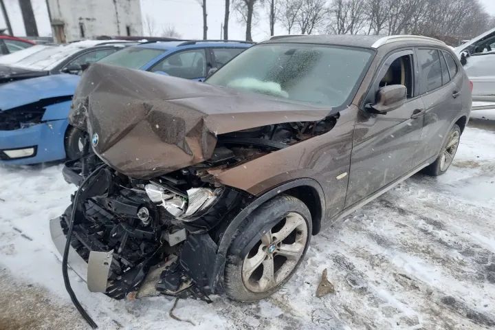 interior piele crem scaune fata bancheta spate racitor gaze debitmetru aer praguri BMW x1 e84 motor 2.0d cod n47d20c  dezmembrez