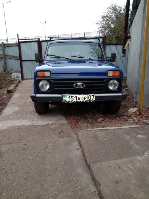 Продам ниву в нормальном состоянии