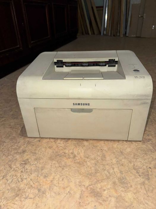 Принтер Samsung ч/б